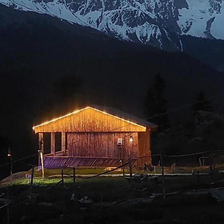 Khana Badosh Resort Kalam Экстерьер фото