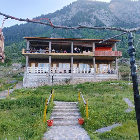 Khana Badosh Resort Kalam Экстерьер фото